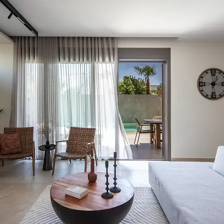 Salina - With Private Heated Eco-pool, Sauna & Jaccuzi Hot Tub * Volos
