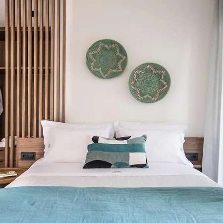 Salina - With Private Heated Eco-pool, Sauna & Jaccuzi Hot Tub וילה *