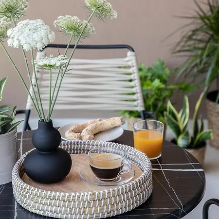 Salina - With Private Heated Eco-pool, Sauna & Jaccuzi Hot Tub * Golos